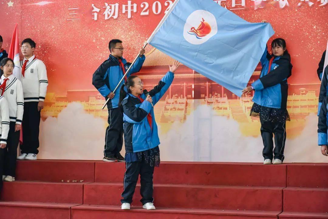 太火爆!他们从全国各地赶来,感受冰雪运动的魅力